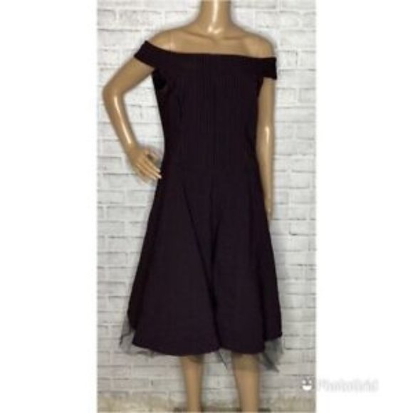 Vintage morbid thread off the shoulder red stripe dress - Picture 3 of 3